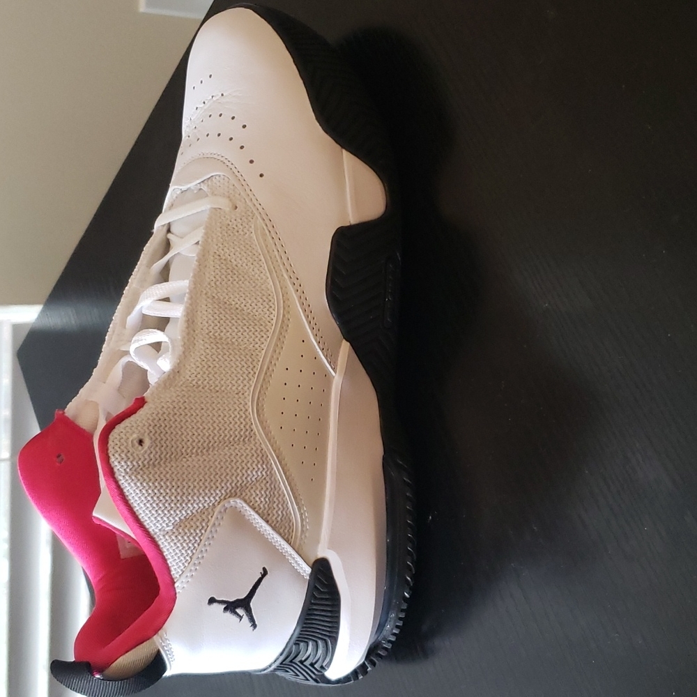 Jordan Stay Loyal Gymshoes